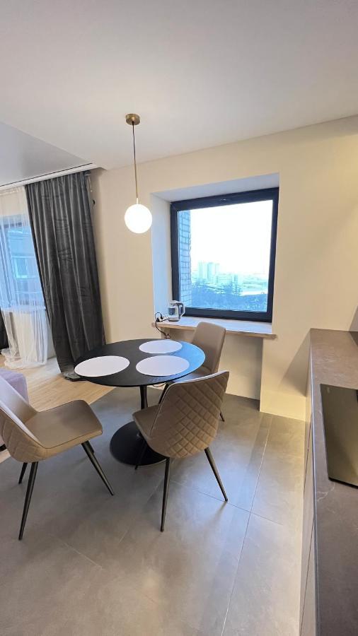 2 Room Modern Apartment View Dnipro Exterior photo